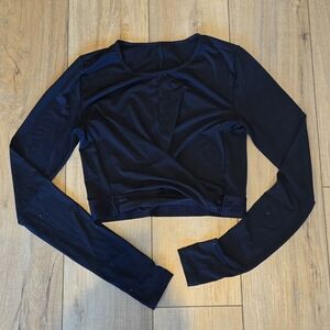 Fabletics Long Sleeve Cropped Activewear Size M
